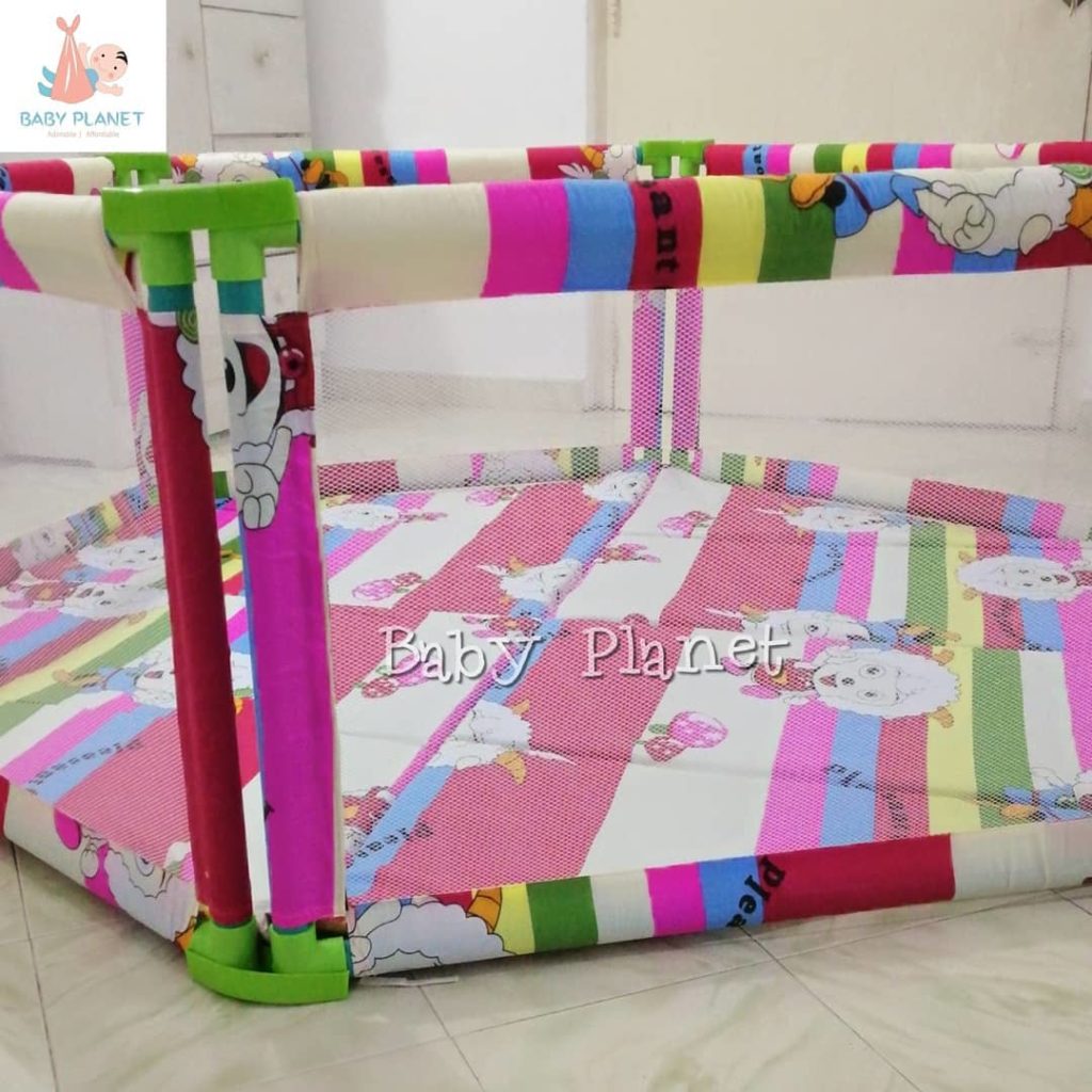 Large 6 Panel Playpens with Mattress Baby