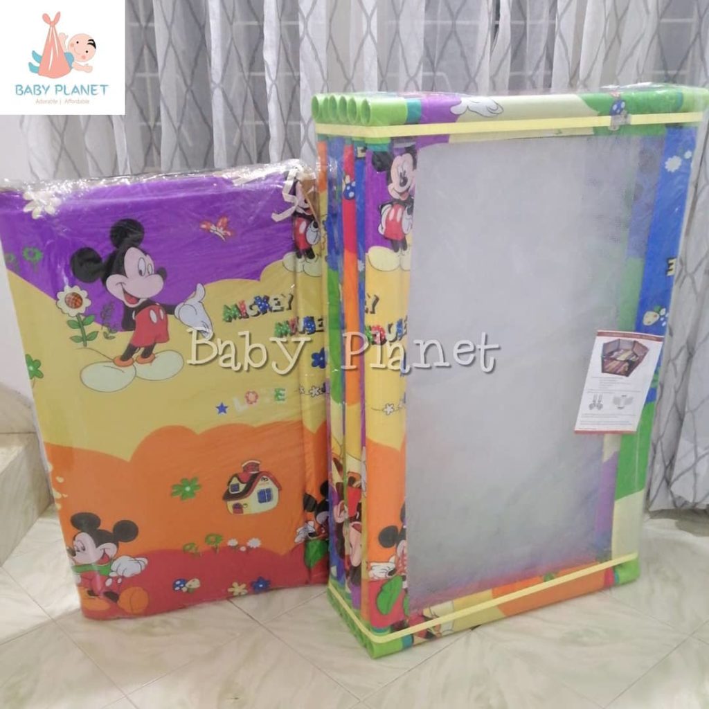 Large 6 Panel Playpens with Mattress Baby