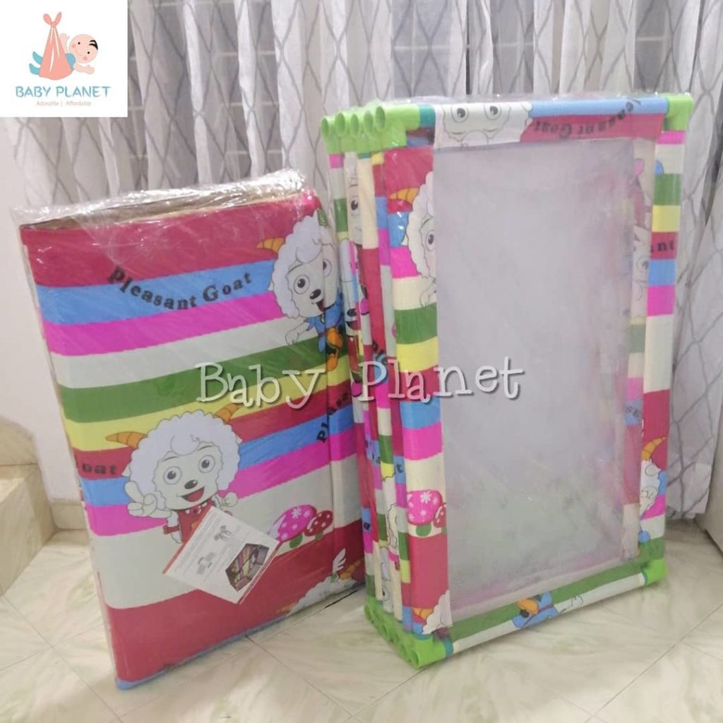 Large 6 Panel Playpens with Mattress Baby